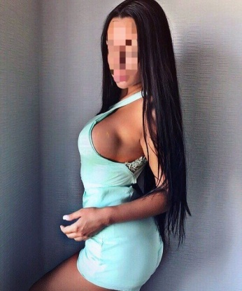 Юлька, 25